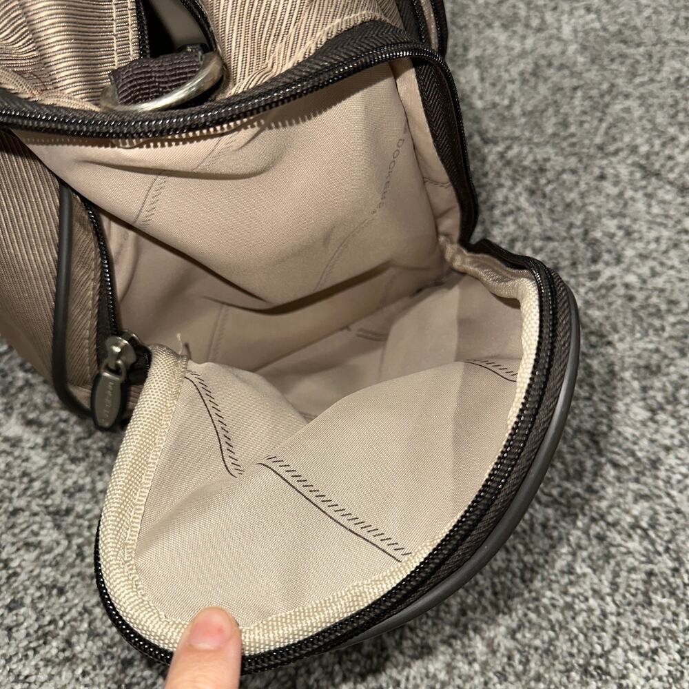 Dockers Tan Messenger Overnight Carry-On Travel Bag, Lots of Storage - Picture 7 of 11